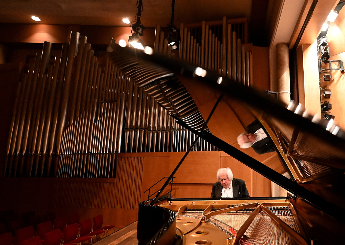 Grigorij Sokolov (Foto: Martin Straka / Janáčkova filharmonie Ostrava)