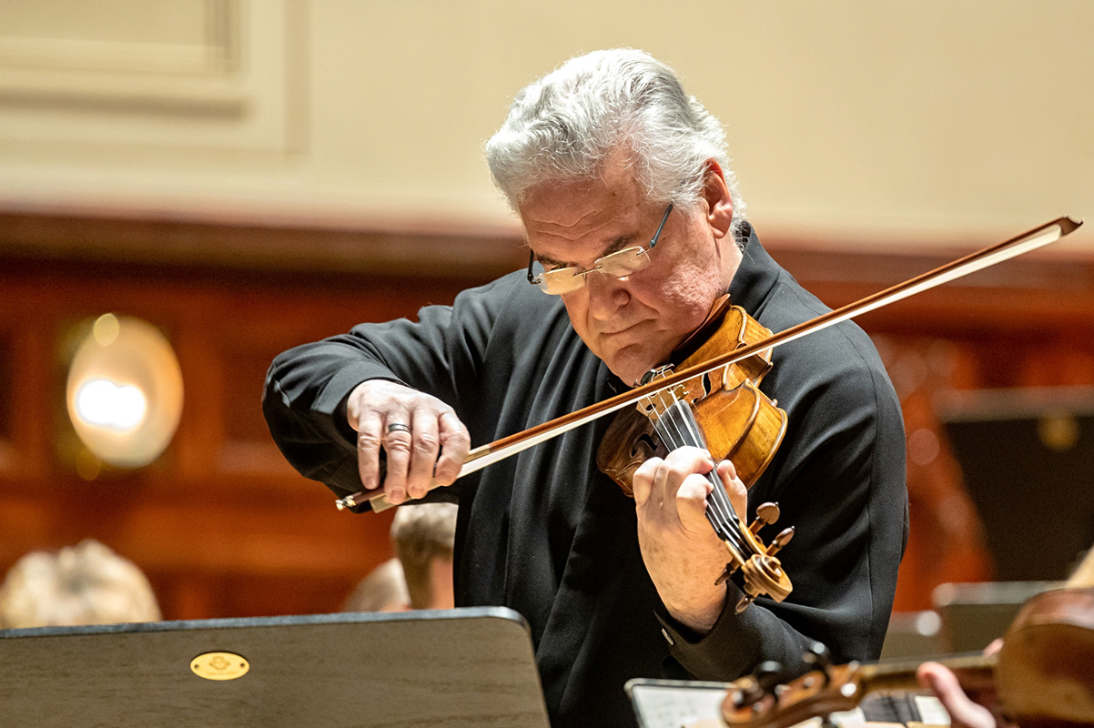 Symfonický orchestr hlavního města Prahy FOK: Pinchas Zukerman, 2. března 2022 – Pinchas Zukerman (foto Petr Dyrc)