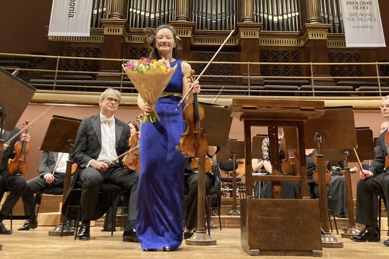 Bomsori Kim, PKF – Prague Philharmonia, 3. dubna 2022 (zdroj PKF – Prague Philharmonia)