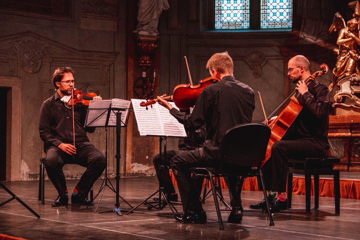 Sedláčkovo kvarteto 10. května 2022 (zdroj Symfonický orchestr hl. m. Prahy FOK, foto Martin Bambušek)