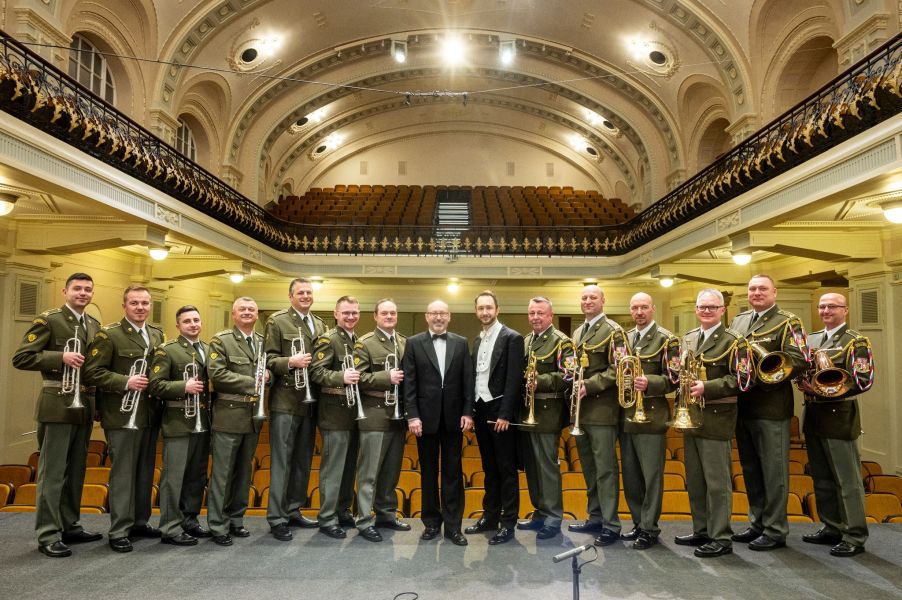 Ústřední hudba armády České republiky (zdroj Ústřední hudba armády České republiky)