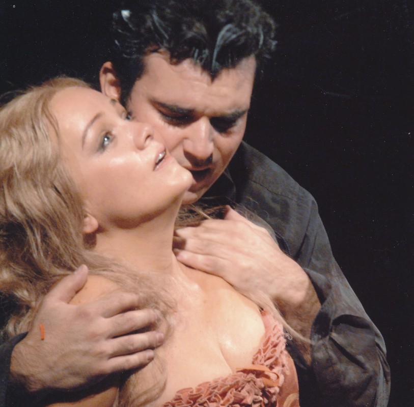 Giacomo Puccini: Eva Dřízgová-Jirušová, 2006 (zdroj Národní divadlo moravskoslezské, foto Josef Hradil)