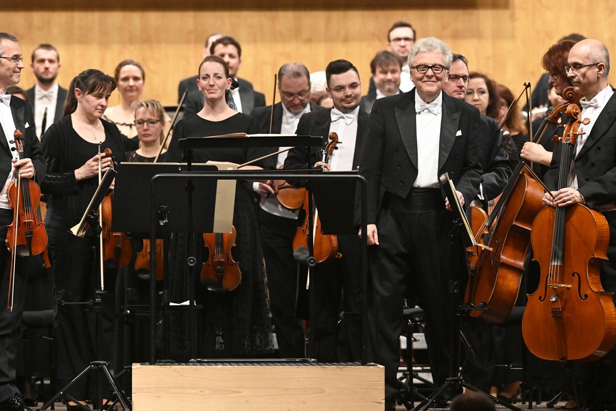 Janáčkova filharmonie Ostrava a Vasilij Sinajskij (foto Ivan Korc)