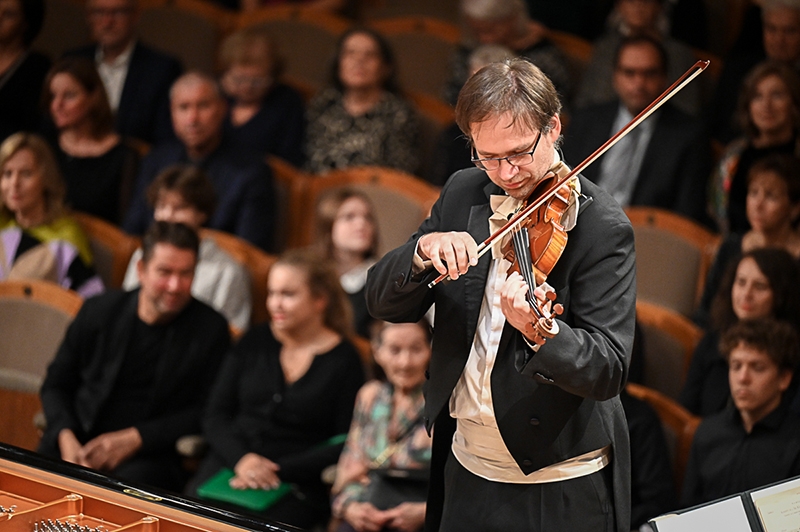 PKF – Prague Philharmonia: Mozart. Janáček. Brahms 29. října 2022, Rudolfinum (foto Ivan Malý)