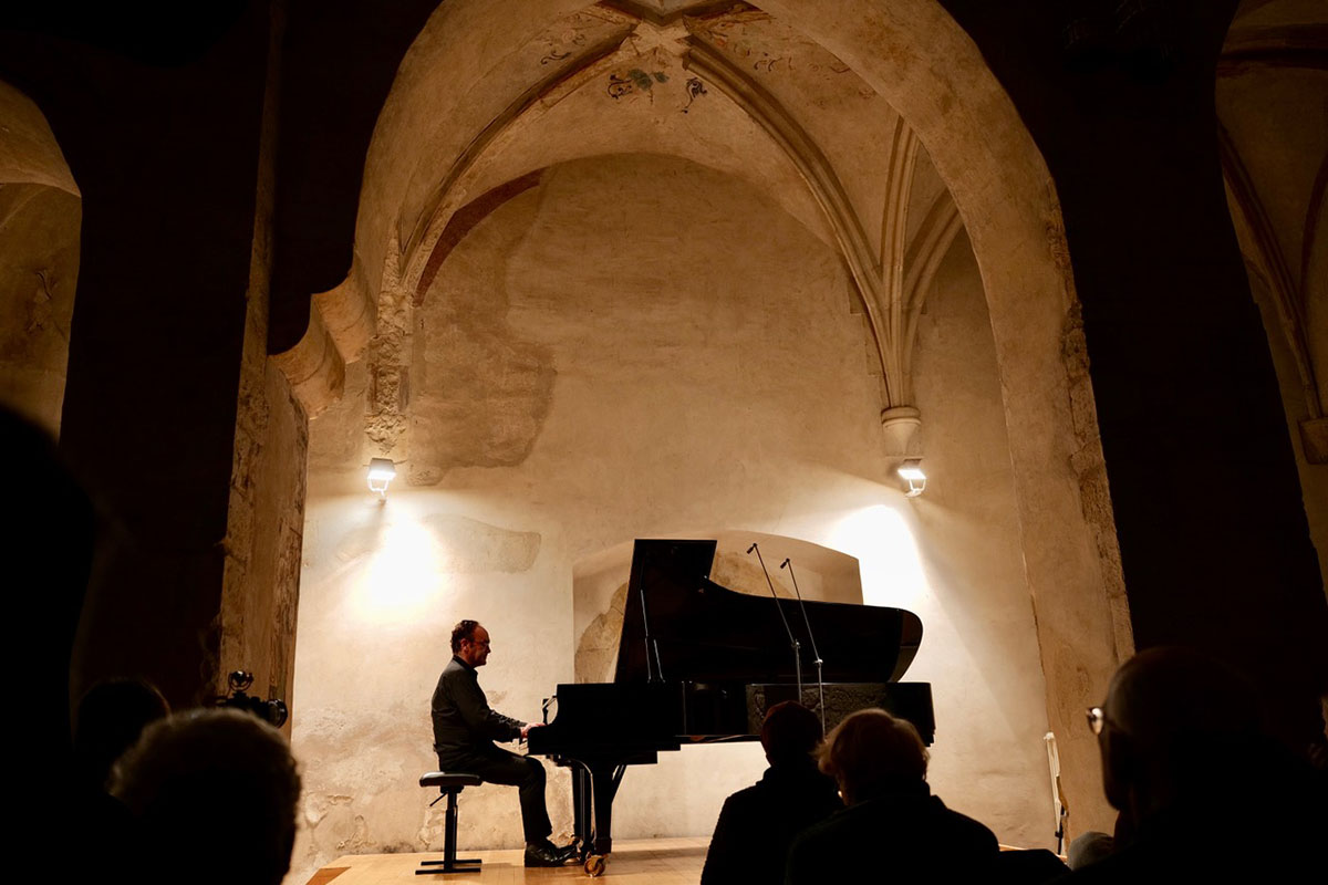 Akademie Ivana Moravce, Prague Music Performance – Jonathan Powell: Skrjabin 150, 22. listopadu 2022 (foto Marek Bouda)