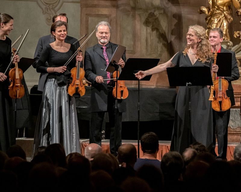 Bach – mistr koncertů, Daniel Deuter, Xenia Löffler, Ensemble Tourbillon, 1. listopadu 2022 (foto Petr Dyrc)