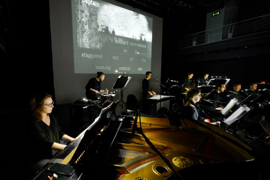 Steve Reich: Three Tales – Orchestr Berg, 9. listopadu 2022 (foto Karel Šuster)