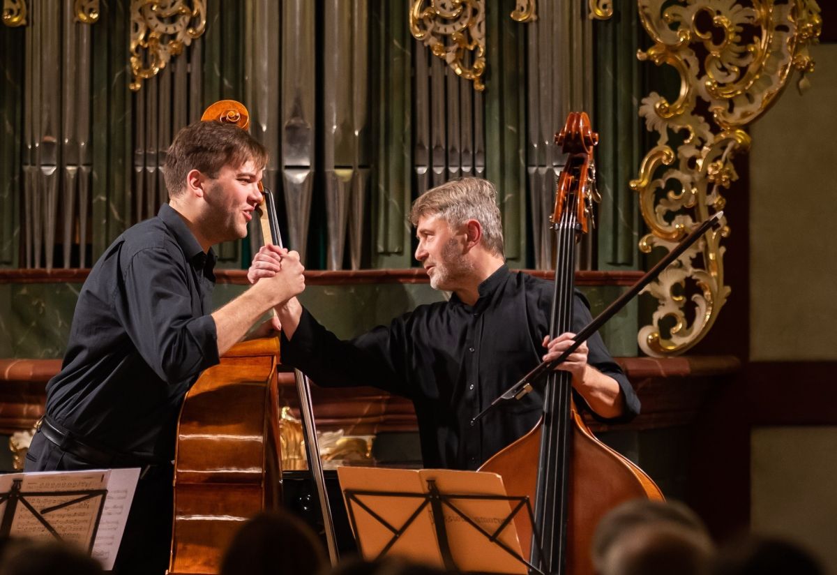 Paganini. Bottesini – Adam Honzírek, Pavel Klečka, 5. prosince 2022 (foto Milan Mošna)