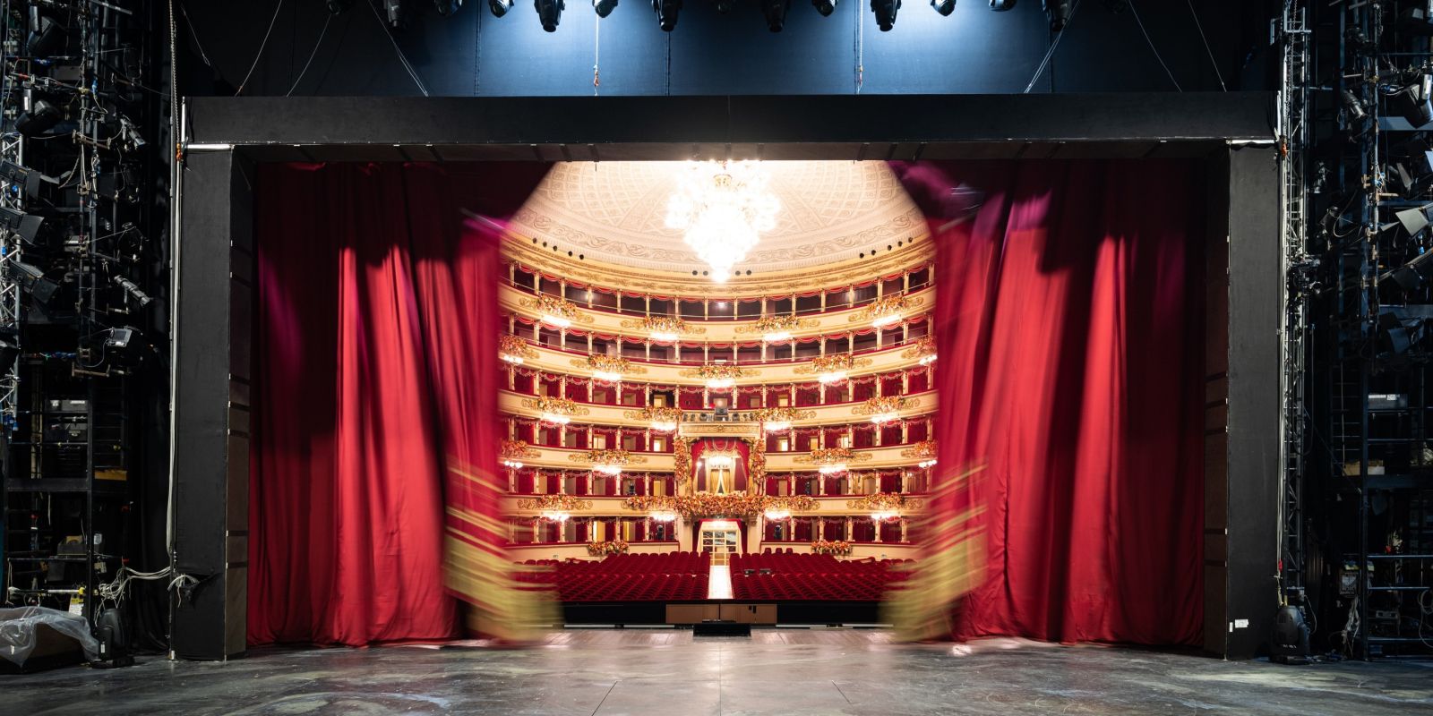 Teatro alla Scala (foto Stefano Guindani)