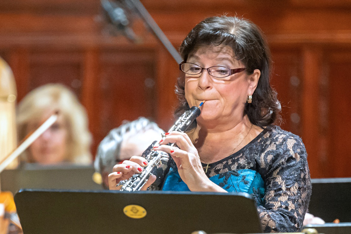 Symfonický orchestr hl. m. Prahy FOK: Brahms / Krček / Rachmaninov 25. ledna 2023 – Liběna Séquardtová (foto Petr Dyrc)