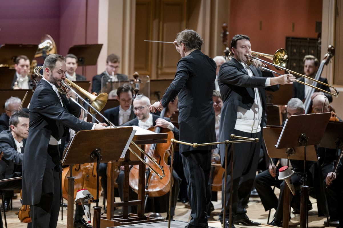 Miloš Orson Štědroň: Bimetal – Lukáš Moťka, Tomáš Netopil, Robert Kozánek, Česká filharmonie, 19. ledna 2023 (foto Petr Kadlec)