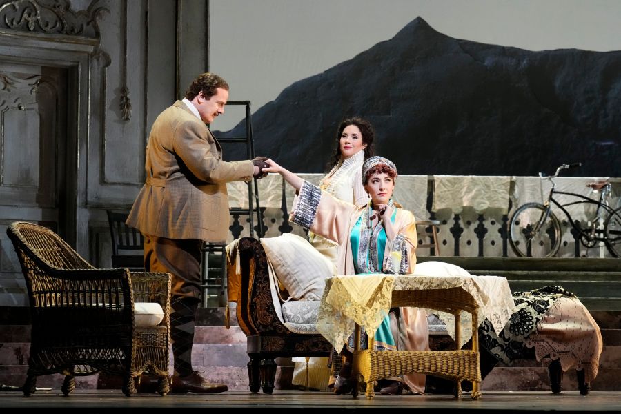 Umberto Giordano: Fedora – Piotr Beczała, Sonja Jončeva, Rosa Feola (foto Ken Howard)