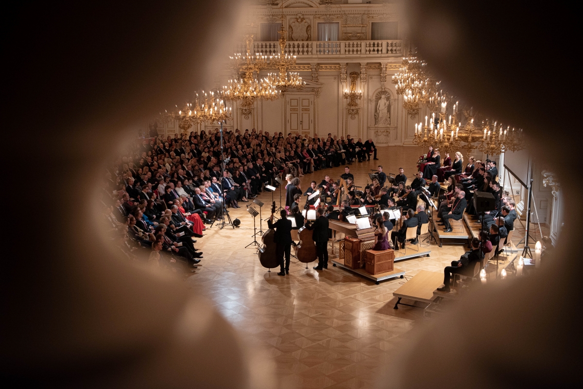A. Caldara: Harmonie planet – Koncert k 300. výročí pražské korunovace, 8. února 2023 (zdroj Český královský institut)