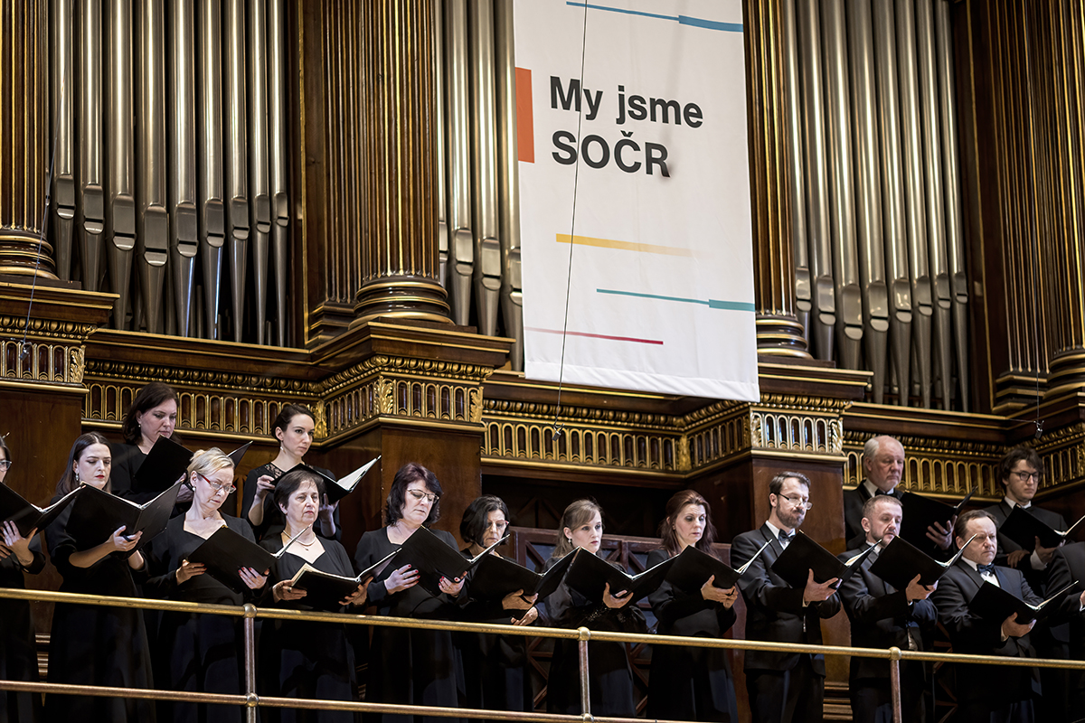 Lera Auerbach: Vessels of Light, česká premiéra, 27. března 2023 – Pražský filharmonický sbor (foto Vojtěch Brtnický)