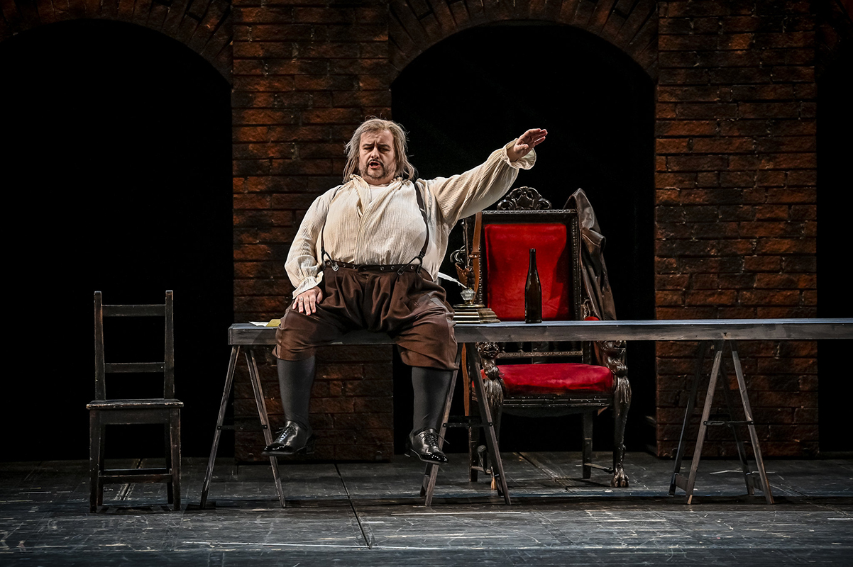 Giuseppe Verdi: Falstaff, 5. dubna 2023, Janáčkovo divadlo – Luis Cansino (foto Marek Olbrzymek)
