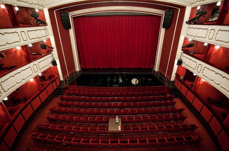Moravské divadlo Olomouc (zdroj Kudy z nudy)
