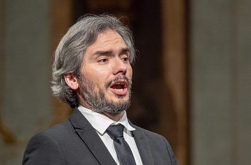 Symfonický orchestr hl. m. Prahy FOK: Pergolesi, Stabat Mater, 4. dubna 2023 – Gabriel Díaz, Collegium Marianum (foto Petr Dyrc)