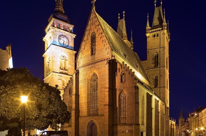 Katedrála Sv. Ducha, Hradec Králové (zdroj Kudy z nudy)