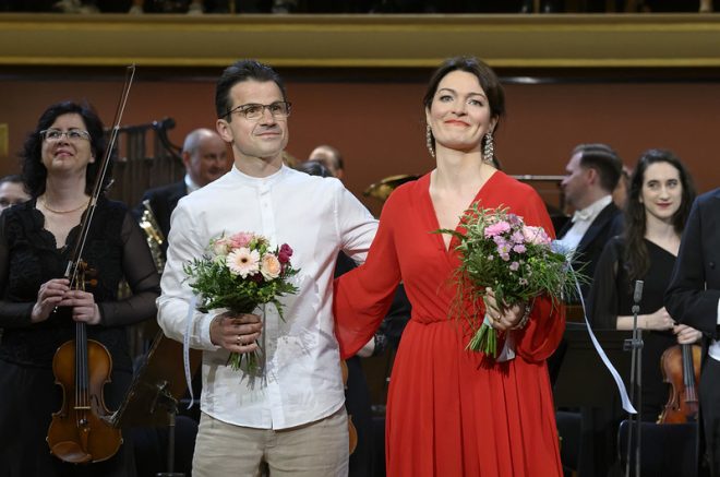 Pražské jaro, PKF – Prague Philharmonia & Oksana Lyniv, 28. května 2023 – Eduard Resatsch a Julia Tkačenko (foto Petra Hajská)