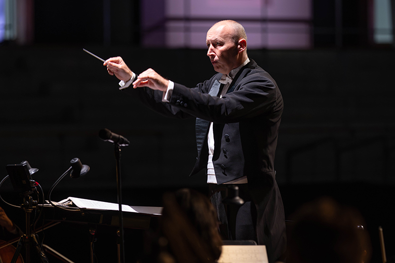 Smetanova Litomyšl: John Williams & Sinfonia Fišeriana II., 23. června 2023 – Stanislav Vavřínek a Filharmonie Hradec Králové (foto František Renza)