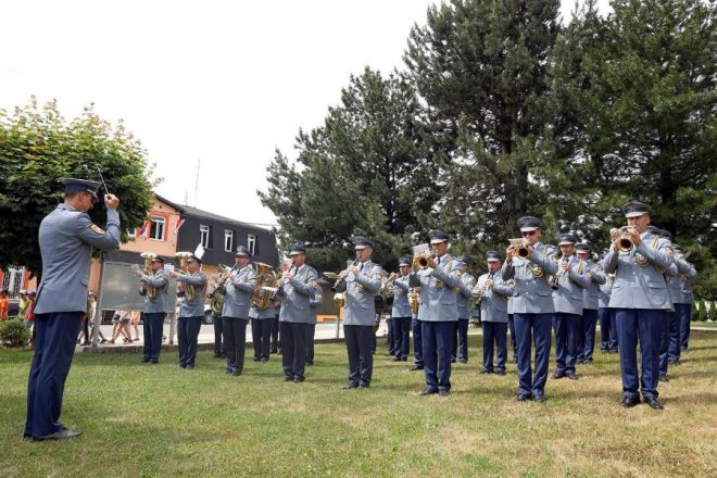 Vojenská hudba Banská Bystrica (zdroj Vojenská hudba Banská Bystrica)