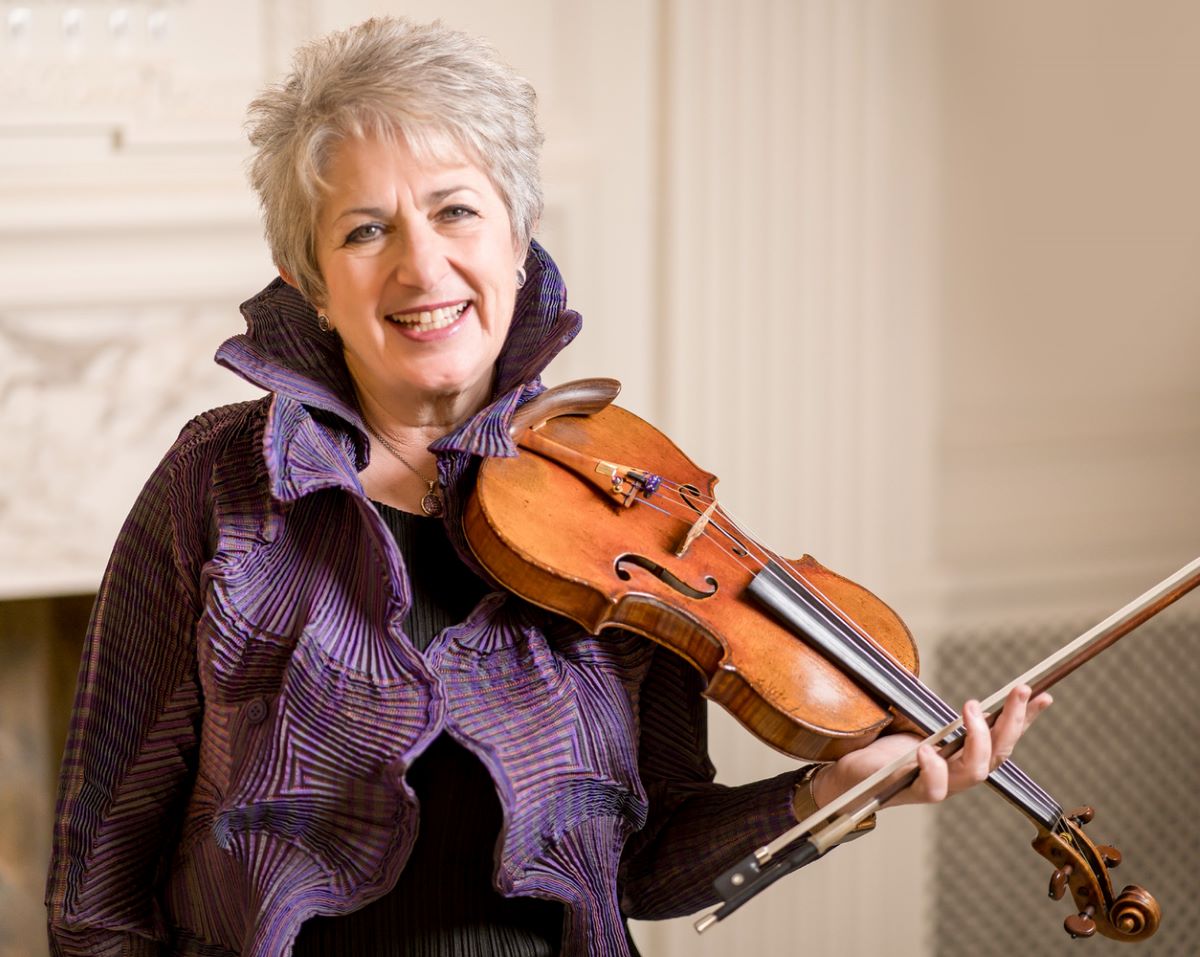 Ida Kavafian (zdroj The Santa Fe Symphony)