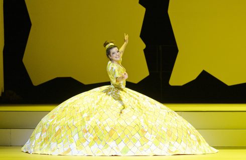 György Ligeti: Le Grand Macabre, Wiener Staatsoper – Sarah Aristidou (foto Michael Pöhn)