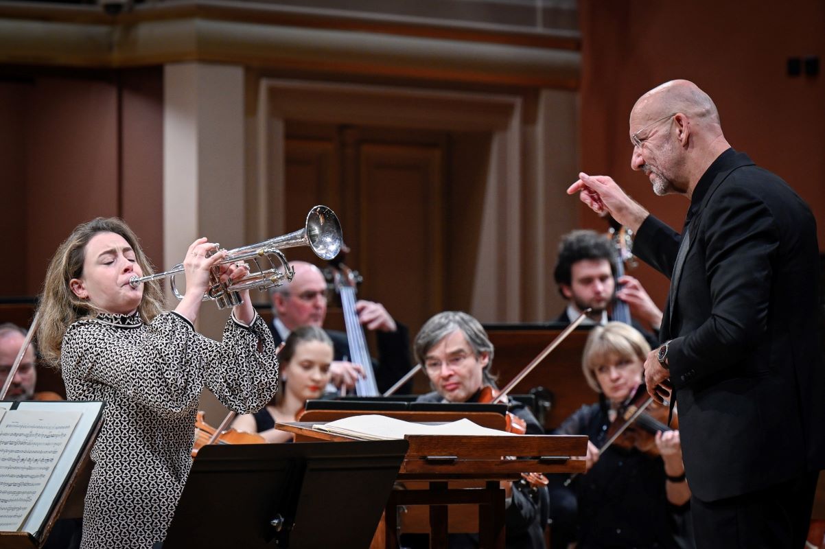 PKF a Lucienne Renaudin Vary: Krejčí, Hummel, Veit, Mendelssohn-Bartholdy – Lucienne Renaudin Vary, Emmanuel Villaume, 3. prosince 2023, Rudolfinum (zdroj PKF — Prague Philharmonia, foto Ivan Malý)