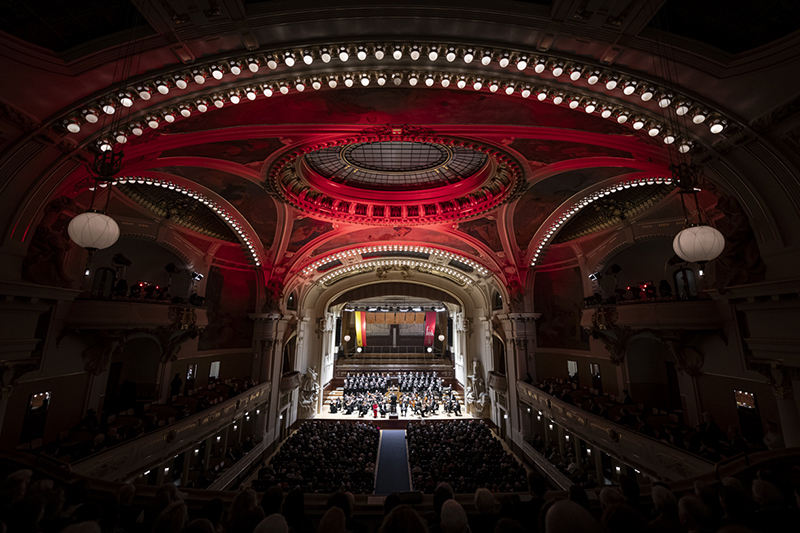 Symfonický orchestr hlavního města Prahy FOK: Vánoční oratorium, 13. prosince 2023, Obecní dům, Smetanova síň (foto Jan Slavík)