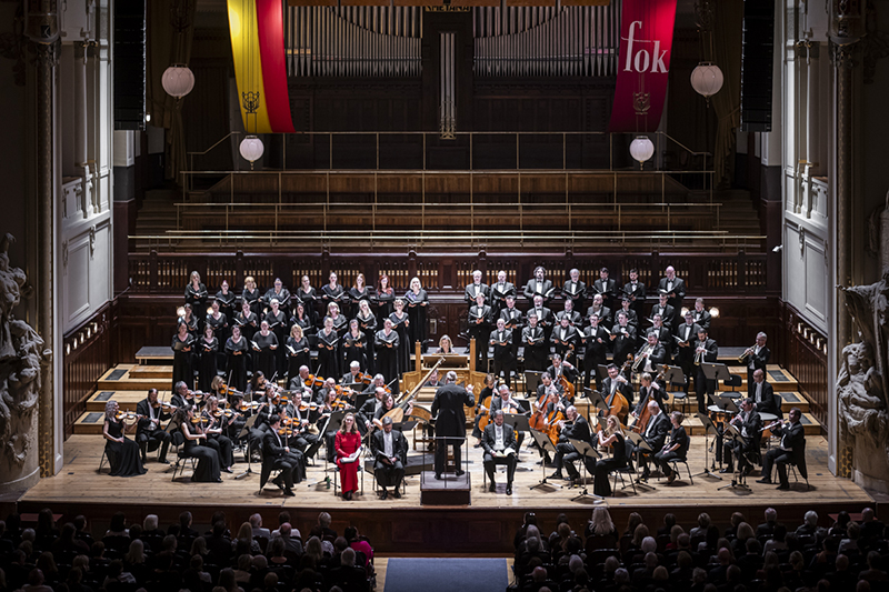 Symfonický orchestr hlavního města Prahy FOK: Vánoční oratorium, 13. prosince 2023, Obecní dům, Smetanova síň (foto Jan Slavík)