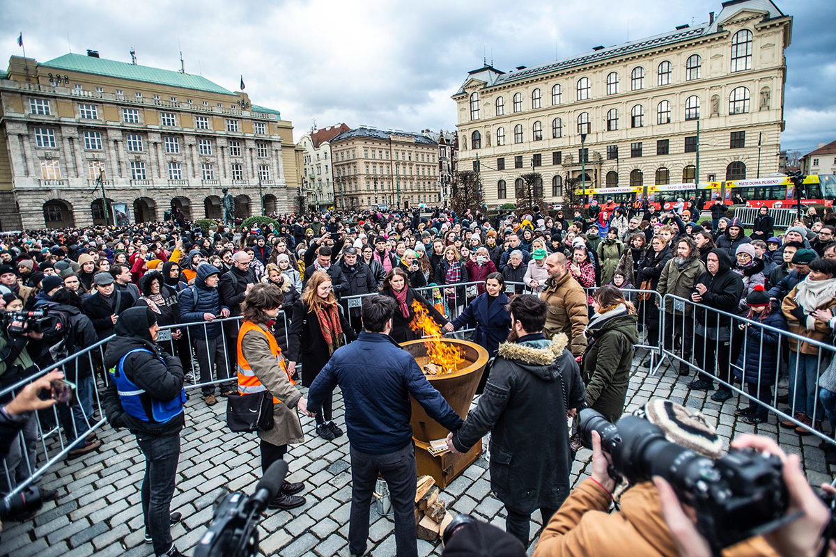 Filozofická fakulta Univerzity Karlovy: Měsíc pro fakultu (foto Vladimír Šigut)