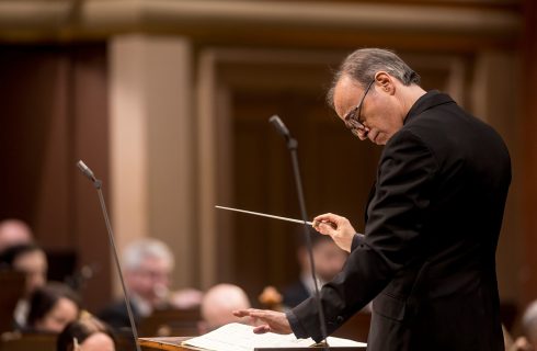 Klasici 20. století, 22. ledna 2024, Rudolfinum – Ilan Volkov a Symfonický orchestr Českého rozhlasu (foto Vojtěch Brtnický)