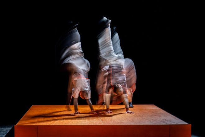 Sinking Sideways – Cécile (foto David Konečný, festival Cirkopolis 2024)