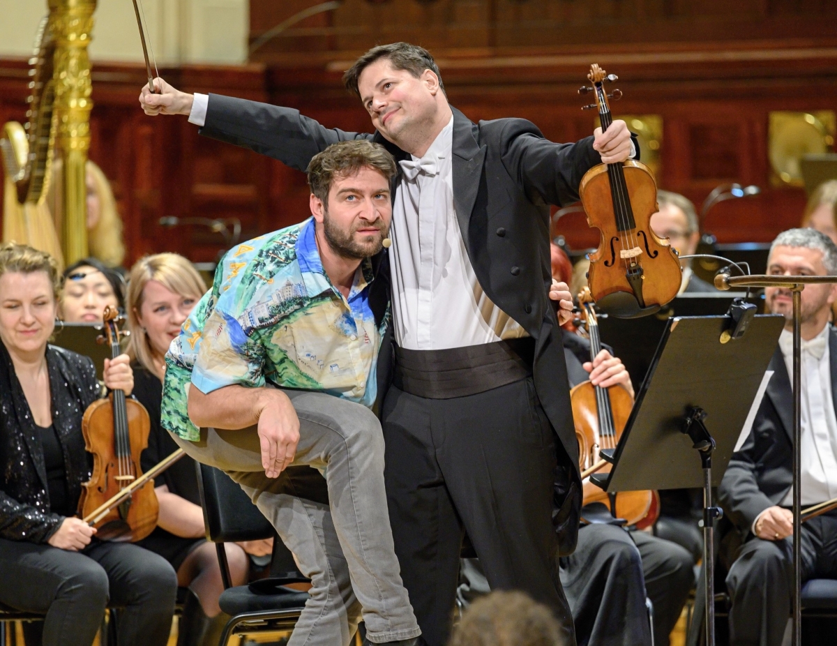 Ilustrační foto: Marek Němec, Roman Patočka (zdroj Symfonický orchestr hl. m. Prahy FOK, foto Petr Dyrc)