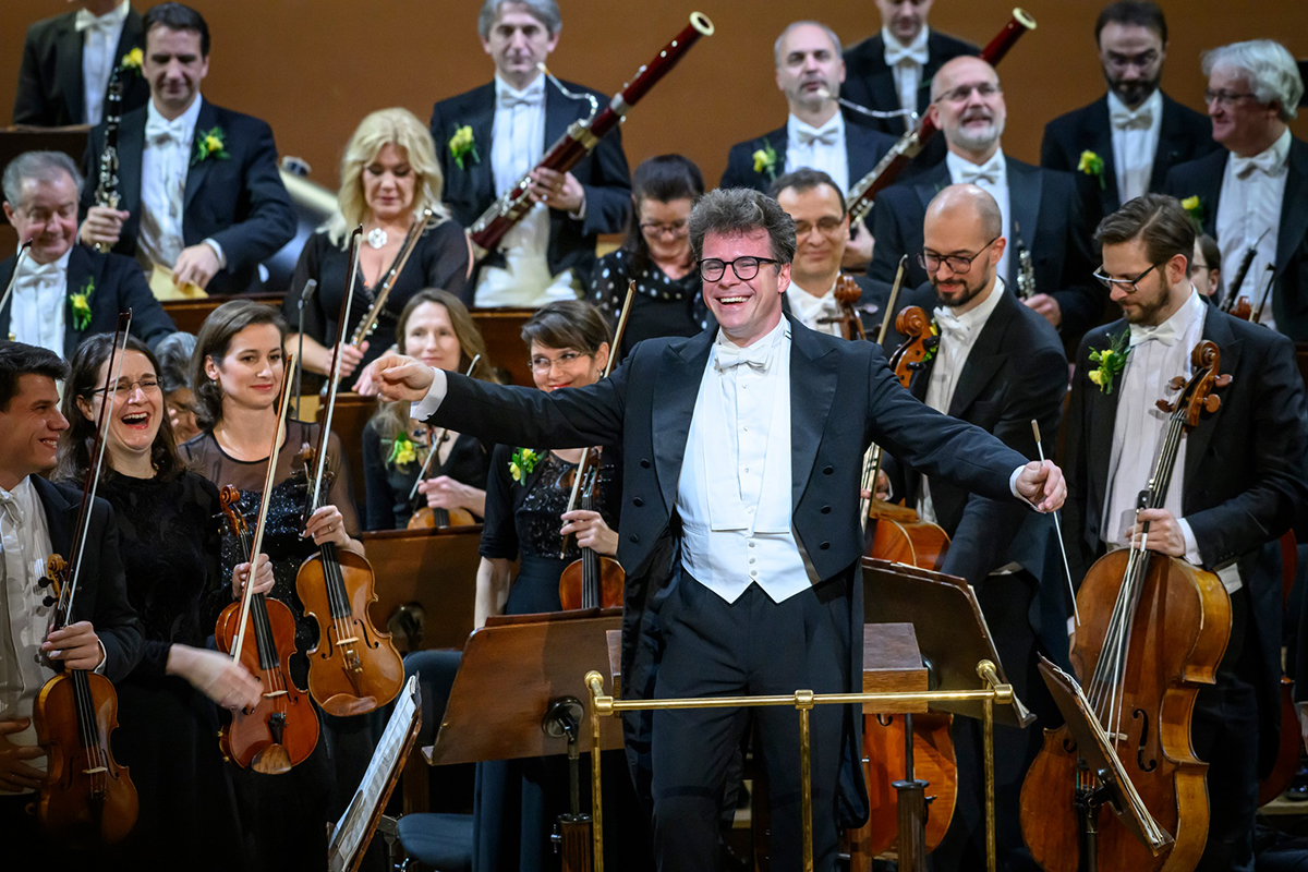 Jakub Hrůša (zdroj Česká filharmonie)