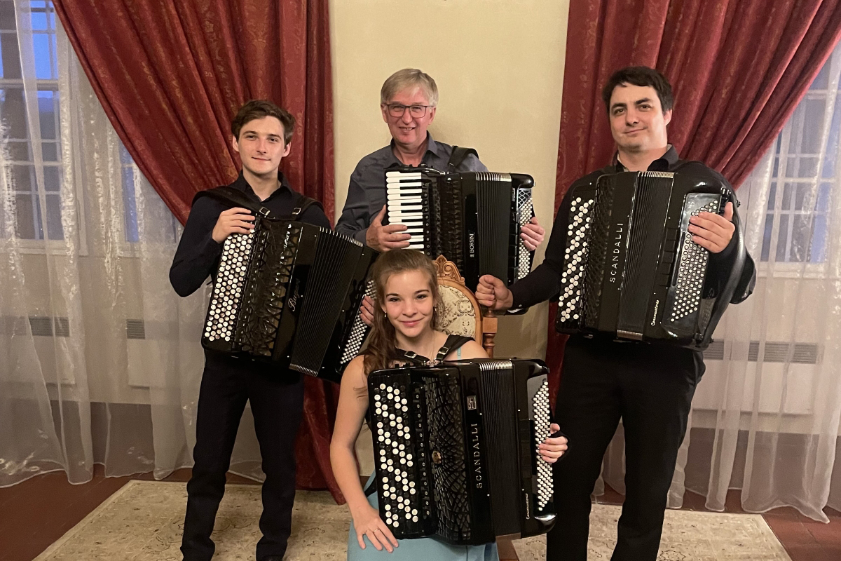 Andrea Šulcová, Martin Šulc, Ladislav Horák, Filip Kratochvíl (zdroj Czech Accordion Ensemble)