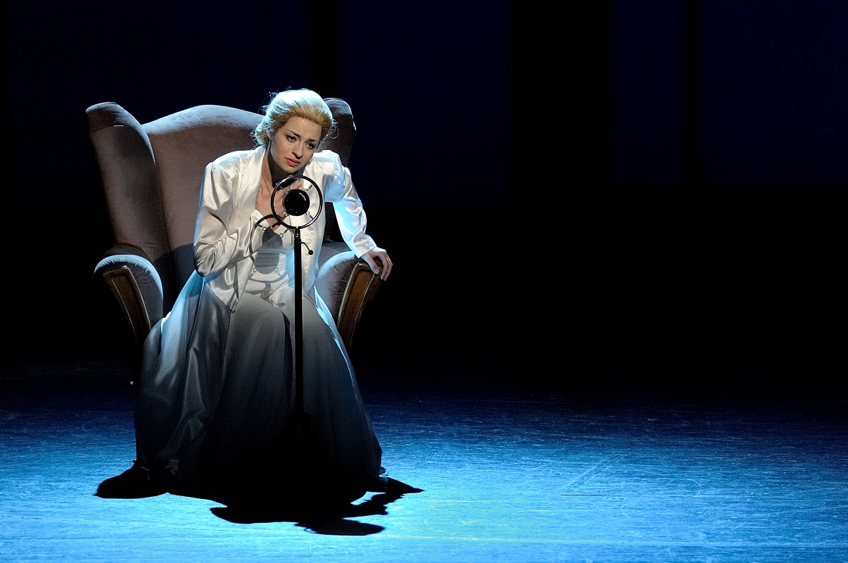 Andrew Lloyd Webber: Evita – Radka Coufalová, Národní divadlo moravskoslezské (zdroj Národní divadlo moravskoslezské, foto Martin Popelář)