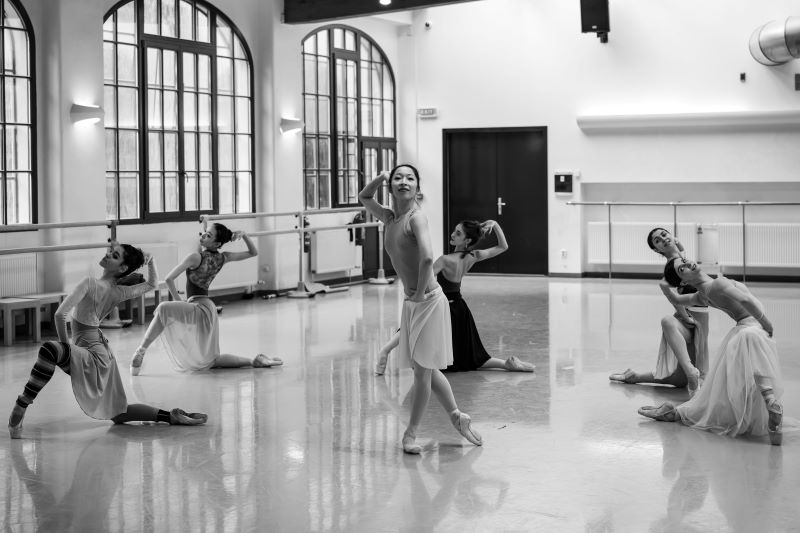 Balet ND, zkouška Coppélie (Aya Okumura, foto Serghei Gherciu)