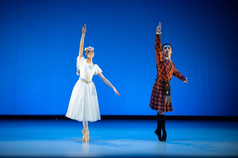 DJKT, Balet Gala 2024 – Julia Köhler a Simone Carosso (foto Irena Štěrbová)