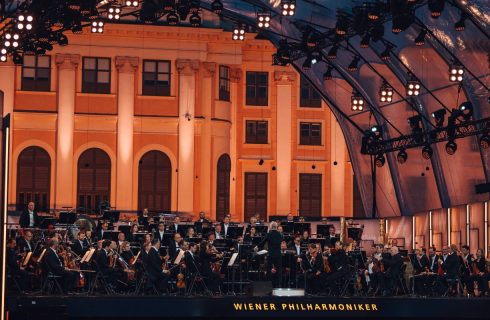 Letní koncert Vídeňských filharmoniků 2023 (zdroj Wiener Philharmoniker, foto Niklas Schnaubelt)
