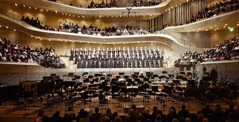 Pražský filharmonický sbor – Elbphilharmonie Hamburg, 26. dubna 2024 (zdroj Pražský filharmonický sbor)
