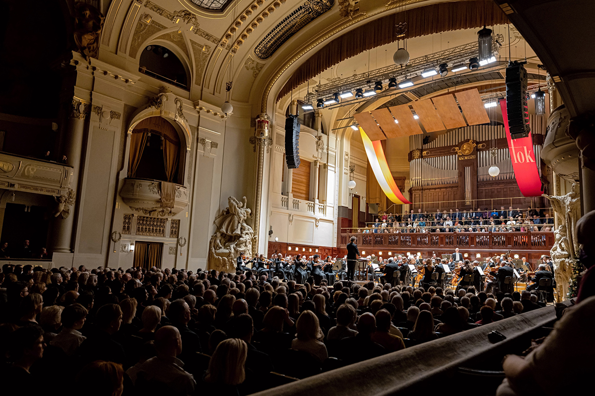 Symfonický orchestr hlavního města Prahy FOK (foto Petr Dyrc)