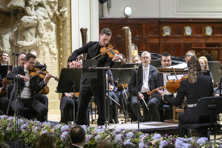 Pražské jaro: Závěrečný koncert – Josef Špaček, Česká filharmonie, 3. června 2024, Obecní dům, Praha (zdroj Pražské jaro, foto Petra Hajská)