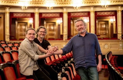 Jiří Kylián, Boris Paval Conen, Nils Petter Molvær na zkoušce v Národním divadle (foto Martin Divíšek)