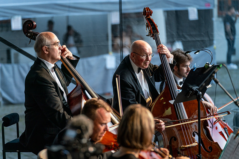 Smyčce PFO na Špilberku, 5. července 2024, Hlavní nádvoří hradu Špilberk – Pražský filmový orchestr (foto Michal Okleštěk)