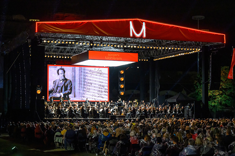 Dvořákova Praha: Spojeni Mahlerem – Open air koncert k oslavám Roku české hudby 2024, 11. září 2024, Výstaviště Praha – Česká filharmonie, Bamberger Symphoniker a Jakub Hrůša (foto Petra Hajská)