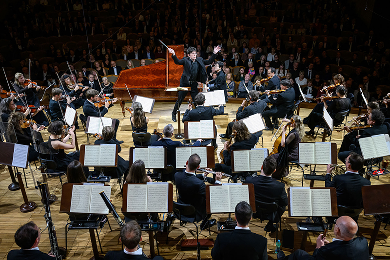 Dvořákova Praha, 15. září 2024, Rudolfinum, Dvořákova síň – Václav Luks, Eric Guo a Collegium 1704 (foto Petra Hajská)