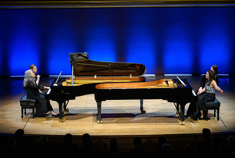 Dvořákova Praha, 17. září 2024, Rudolfinum, Dvořákova síň – Martha Argerich a Sophie Pacini (foto Petra Hajská)