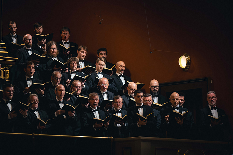 Pražský filharmonický sbor: Zahajovací koncert, 28. září 2024, Praha, Rudolfinum – Pražský filharmonický sbor (foto Petr Chodura)