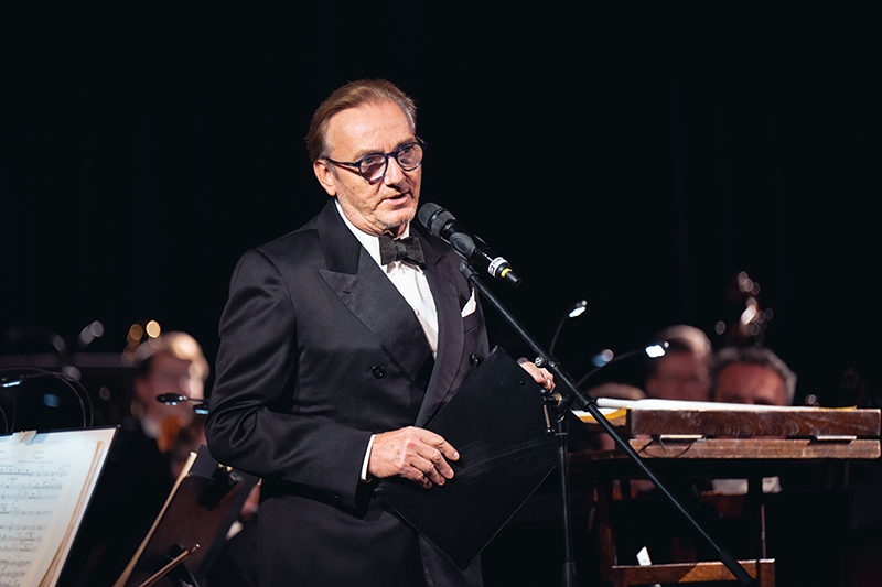 Narozeninový koncert Symfonického orchestru hl. m. Prahy FOK, 23. října 2024, Radiopalác, Praha – Ondřej Havelka (foto Petr Chodura)